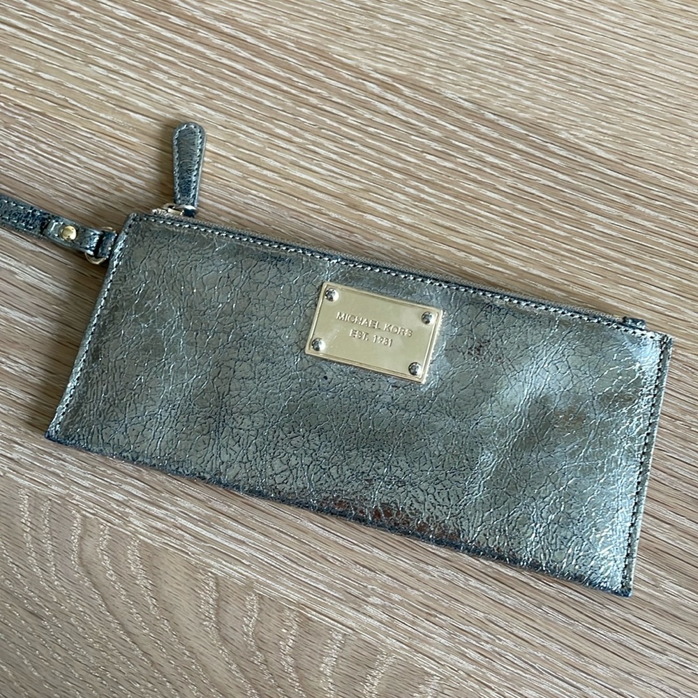 Michael Kors Wristlet